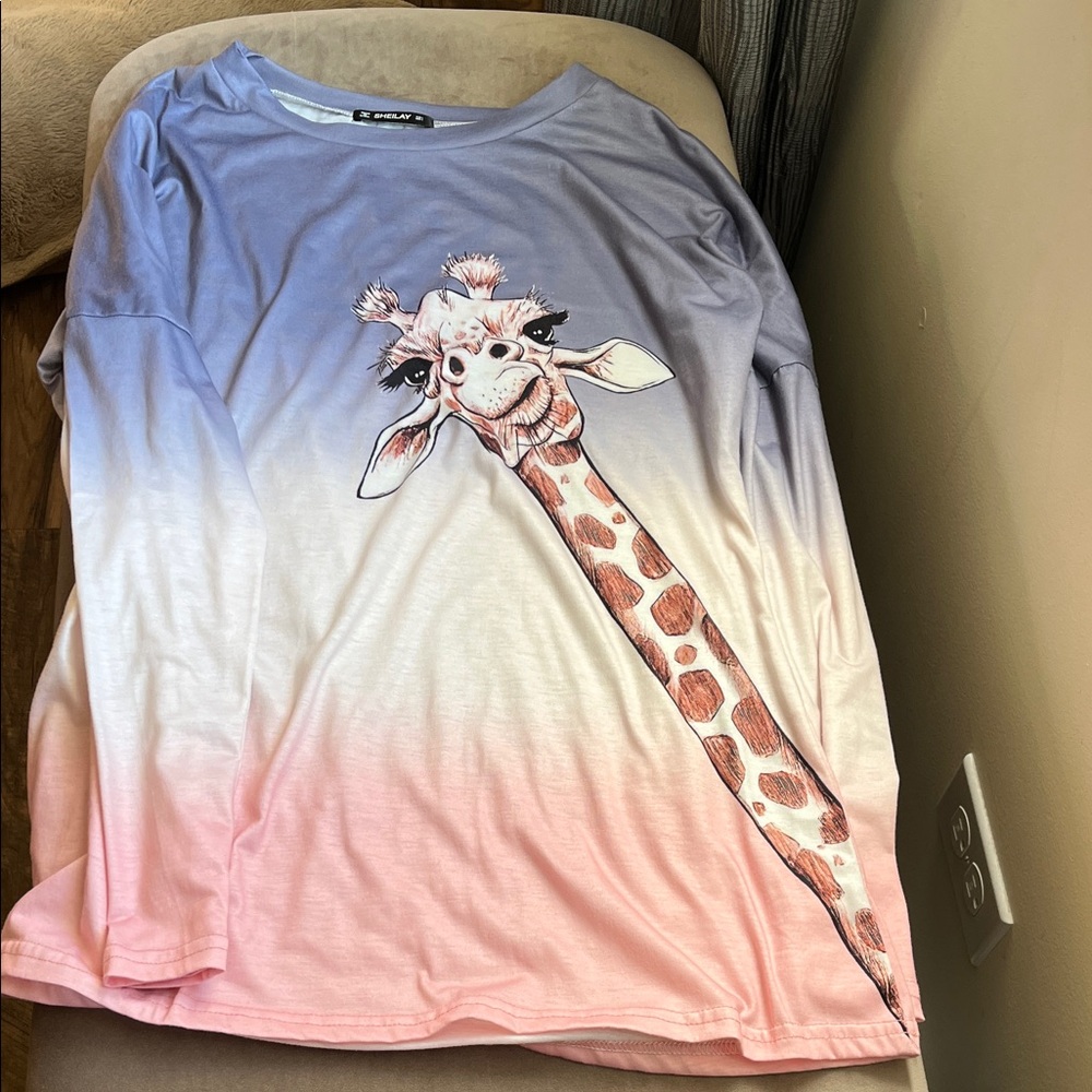 Giraffe Print Ombre Long Sleeve Tee